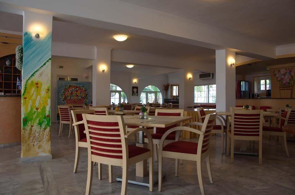 Olympion Melathron Hotel Platamonas Bagian luar foto